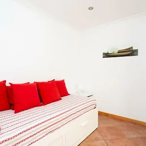 https://luxury-apartment-in-costa-adeje.adeje-hotels.com